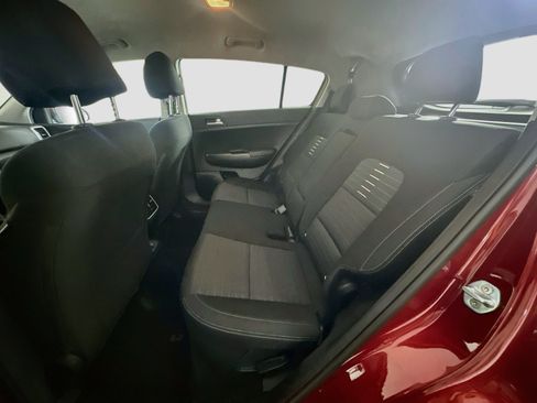Used 2018 Kia Sportage LX FWD image 27
