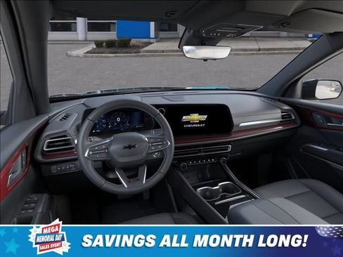New 2026 Chevrolet Traverse Z71 w/ Driver Confidence Package AWD/4WD image 15