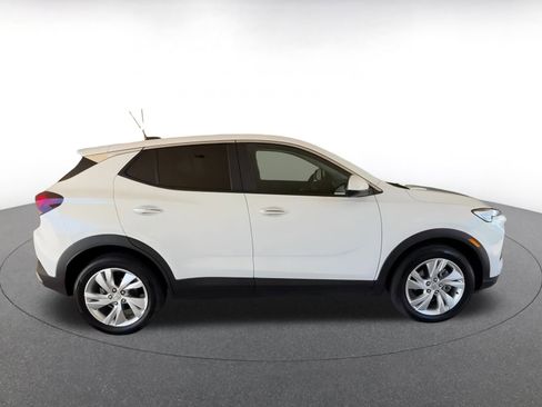 Used 2025 Buick Encore GX Preferred image 16