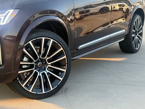 New 2026 Volvo XC90 B5 Plus image 5