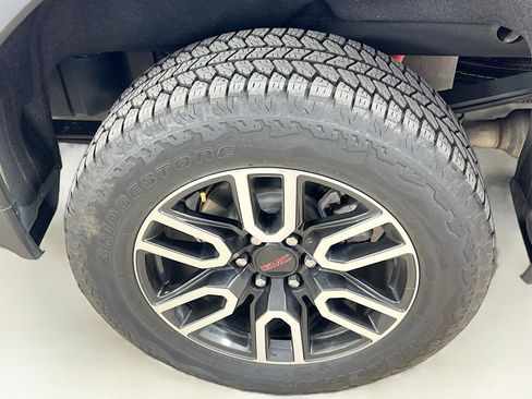 Used 2020 GMC Sierra 1500 AT4 w/ AT4 Premium Package image 31