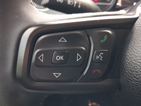 Used 2025 Jeep Wrangler Unlimited Sport AWD/4WD image 22