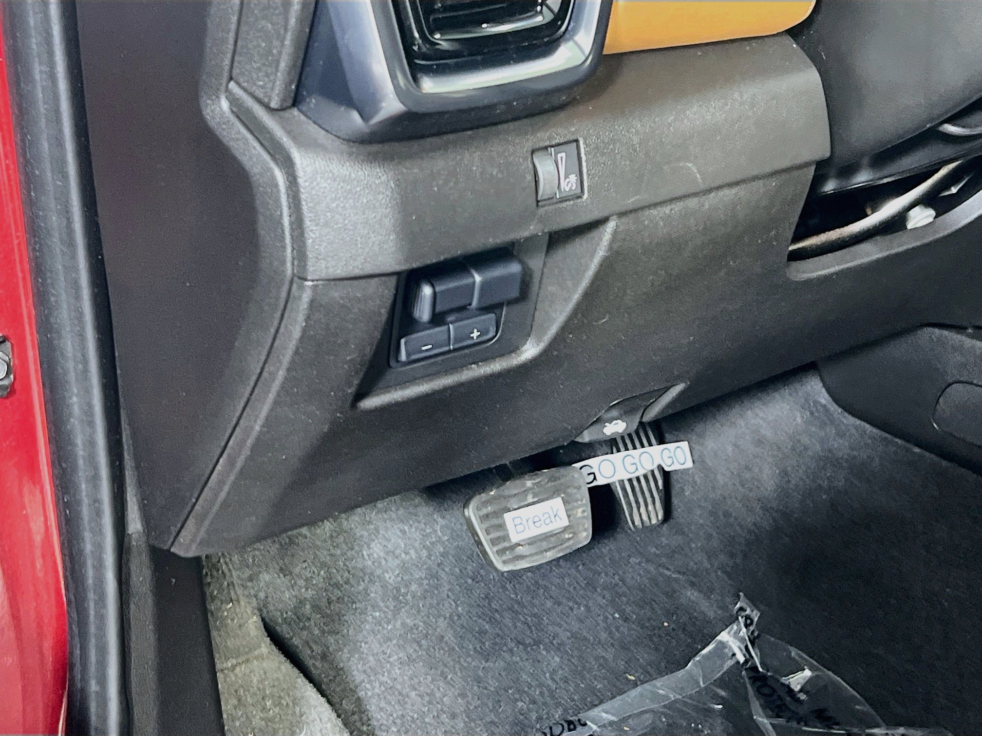 Used 2024 GMC Canyon AT4 AWD/4WD image 10