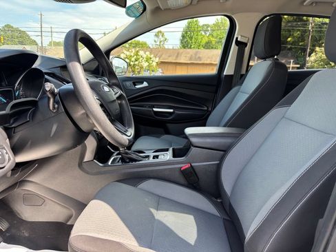 Used 2019 Ford Escape SE AWD/4WD image 10