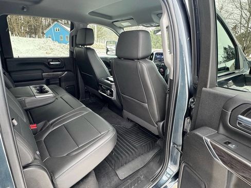 Used 2020 Chevrolet Silverado 2500 LTZ w/ LTZ Convenience Package image 13