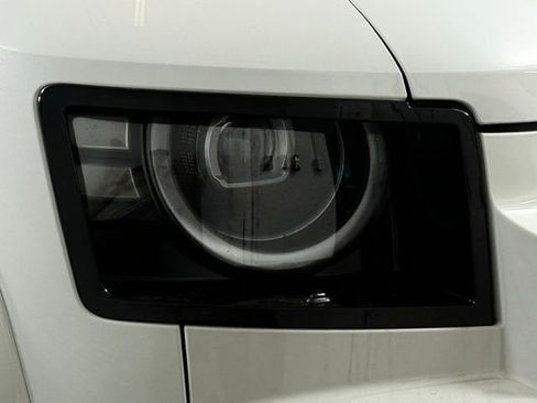 New 2026 Land Rover Defender 110 OCTA image 17