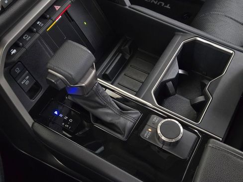 Used 2022 Toyota Tundra Limited RWD image 18