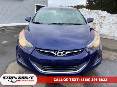Used 2012 Hyundai Elantra GLS image 8