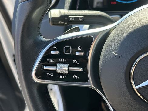 Used 2023 Mercedes-Benz EQB 250+ w/ Exclusive Package image 24