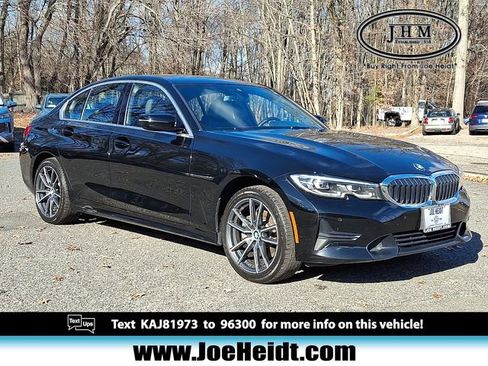 Used 2019 BMW 330i xDrive 330i xDrive w/ Convenience Package image 1