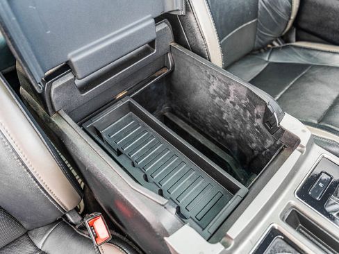 Certified 2018 Ford F150 Raptor w/ Equipment Group 802A Luxury image 10