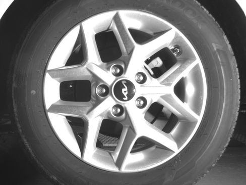 Used 2025 Kia Soul LX w/ LX Technology Package FWD image 14