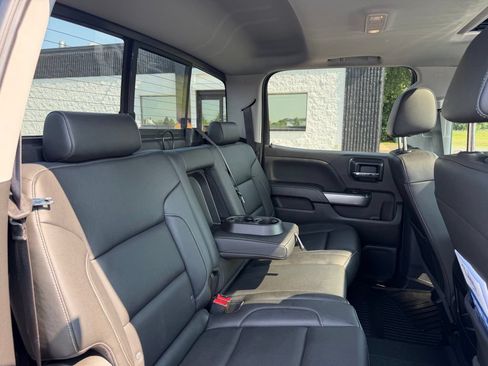 Used 2018 Chevrolet Silverado 1500 LTZ Z71 w/ LTZ Plus Package AWD/4WD image 28