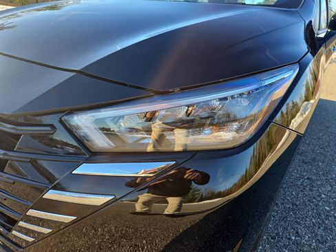 New 2025 Nissan Versa SV image 14