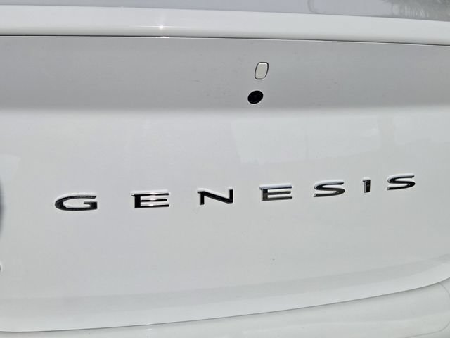 Used 2023 Genesis G70 3.3T w/ Sport Prestige Package RWD image 5