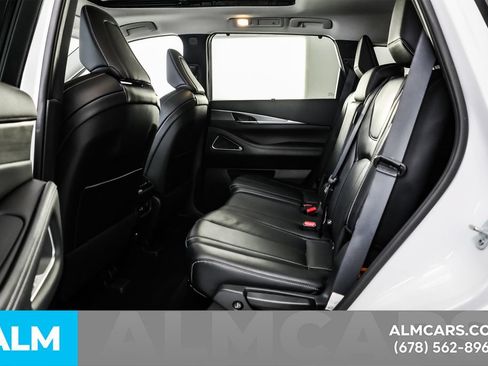 Used 2024 INFINITI QX60 Luxe w/ Performance Audio Package AWD/4WD image 17