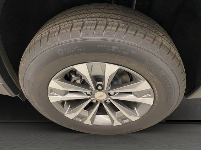 New 2027 Chevrolet Equinox LT AWD/4WD image 14
