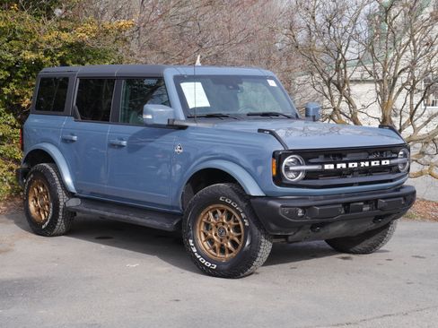 Certified 2025 Ford Bronco Outer Banks image 24