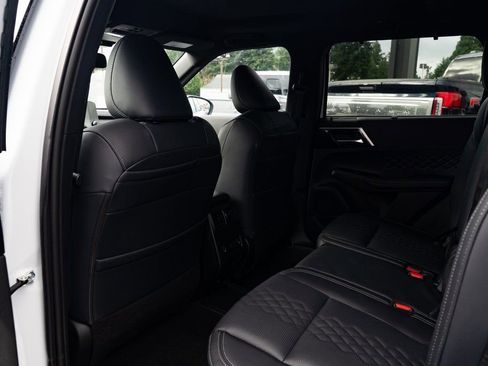 New 2025 Mitsubishi Outlander SEL Black Edition AWD/4WD image 21