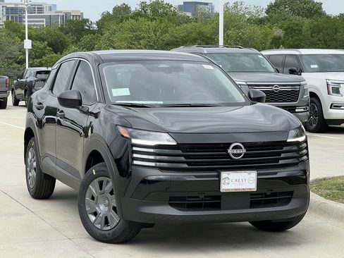 New 2026 Nissan Kicks S image 1