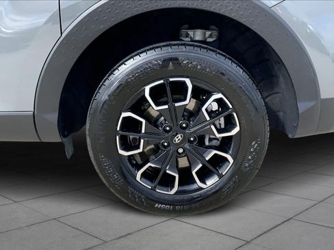 Used 2024 Hyundai Santa Cruz SEL image 10