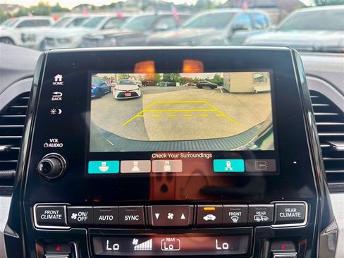Used 2022 Honda Odyssey Touring image 18