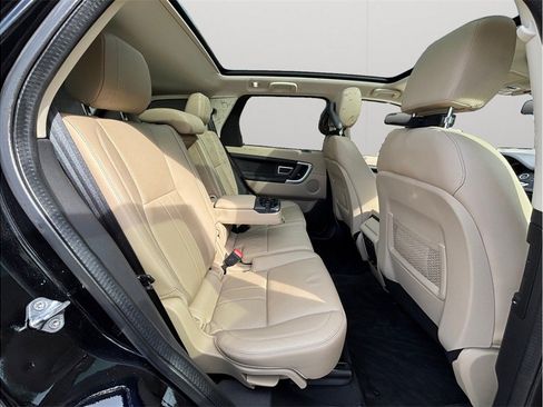 Used 2019 Land Rover Discovery Sport HSE AWD/4WD image 43