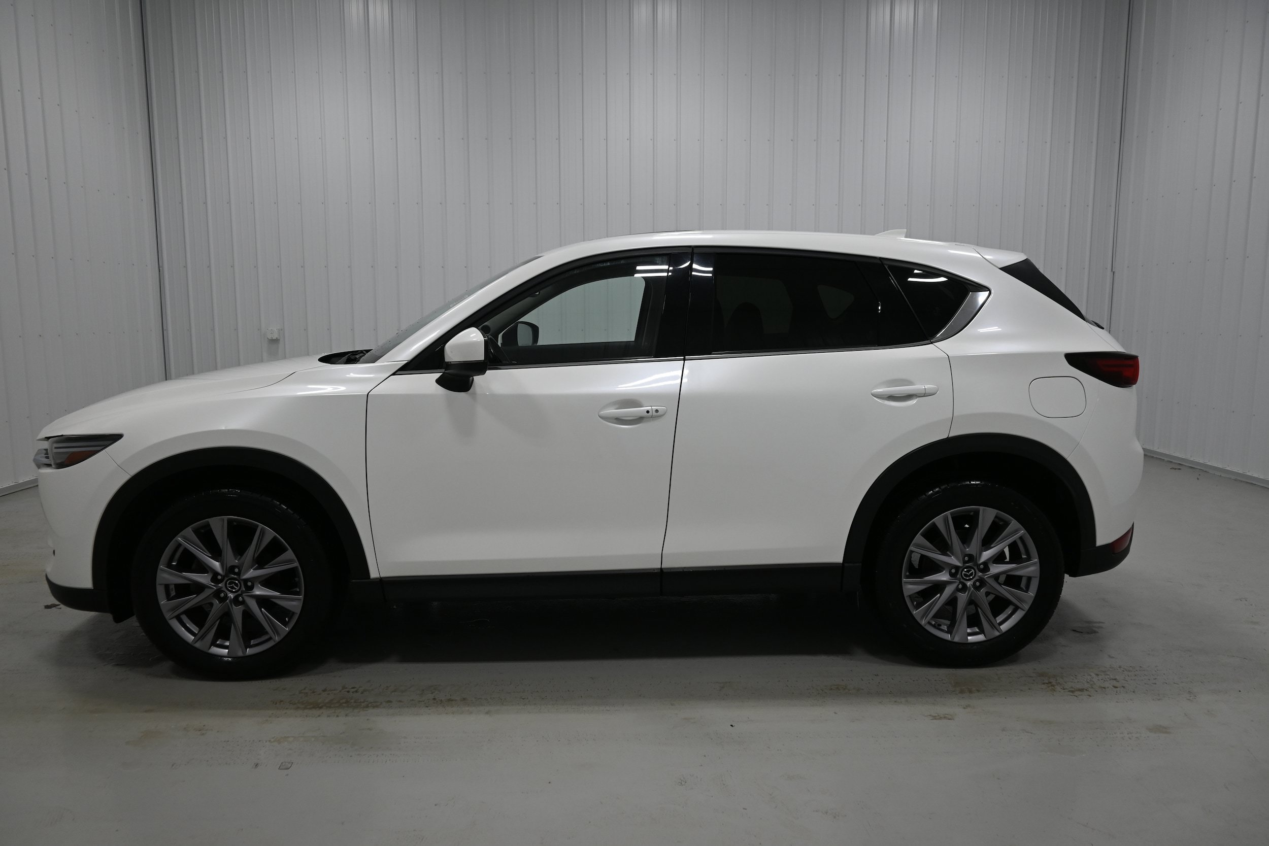Used 2019 MAZDA CX-5 Grand Touring w/ GT Premium Package AWD/4WD image 27
