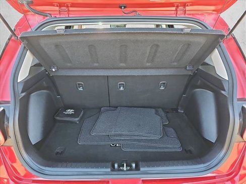 Certified 2023 Hyundai Venue Limited image 6