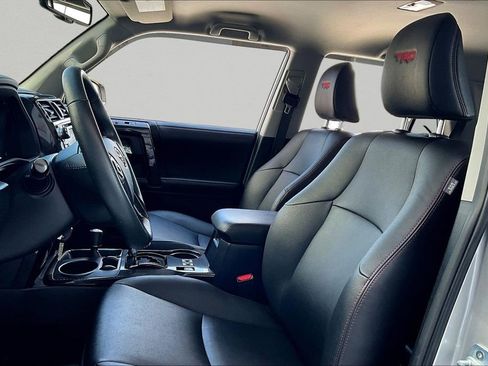 Used 2019 Toyota 4Runner TRD Off-Road Premium image 20