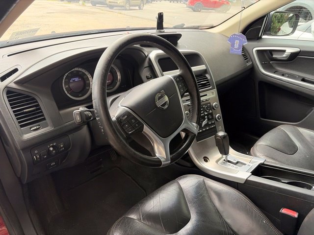 Used 2011 Volvo XC60 T6 AWD/4WD image 25