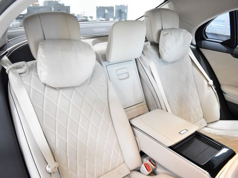 Certified 2023 Mercedes-Benz S 580 4MATIC Sedan image 30