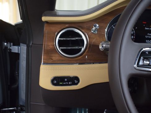 New 2026 Bentley Continental GTC AWD/4WD image 28