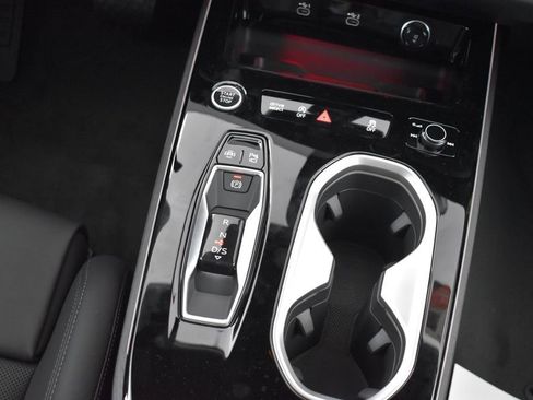 New 2026 Audi A6 Premium Plus AWD/4WD image 15