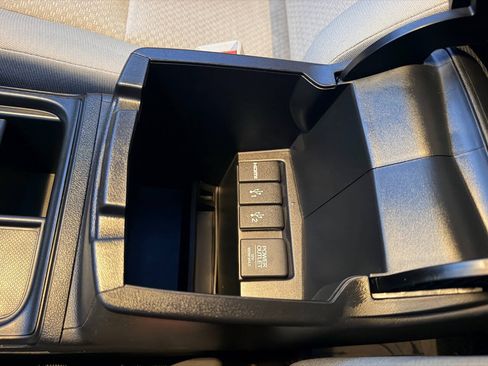 Used 2015 Honda CR-V EX image 42