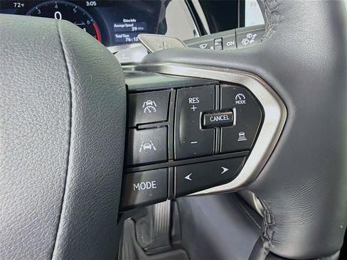 Used 2025 Lexus RX 350 Premium w/ Accessory Package AWD/4WD image 13