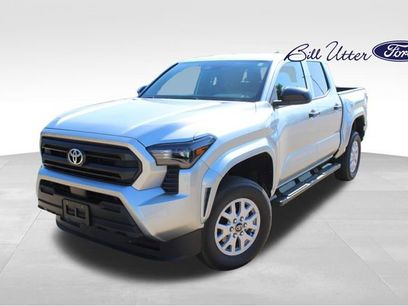 Used 2025 Toyota Tacoma SR