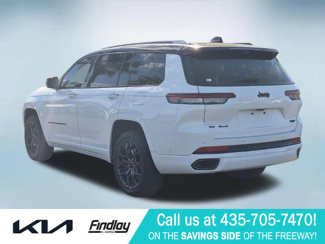Used 2023 Jeep Grand Cherokee L Summit w/ Advanced Protech Group IV AWD/4WD image 5