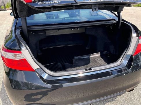 Used 2017 Toyota Camry SE w/ Moonroof Package FWD image 27