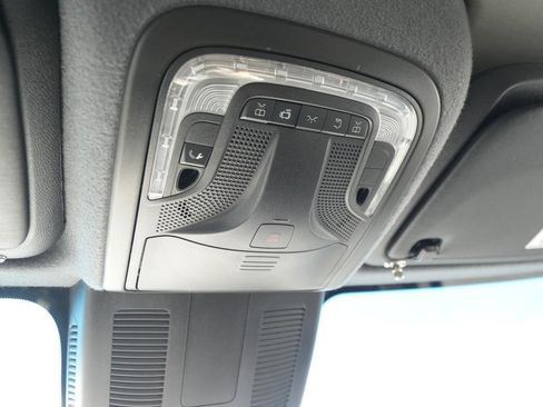 Used 2022 Mercedes-Benz Sprinter 144 Cargo image 27