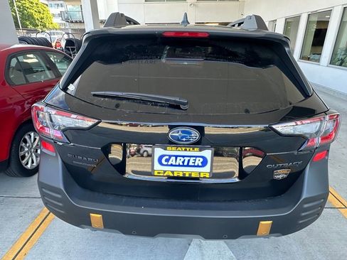 Certified 2025 Subaru Outback Wilderness AWD/4WD image 6