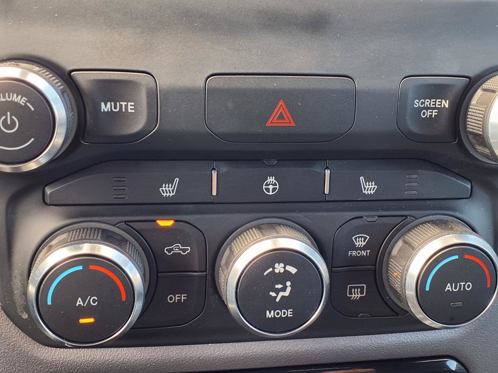 Used 2022 RAM 1500 Lone Star RWD image 12