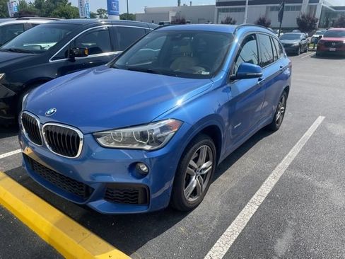 Used 2018 BMW X1 xDrive28i AWD/4WD image 3
