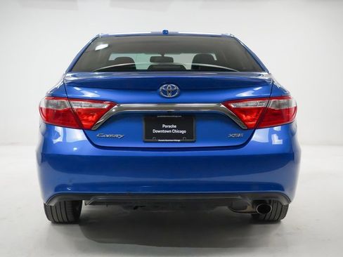 Used 2017 Toyota Camry XSE image 11