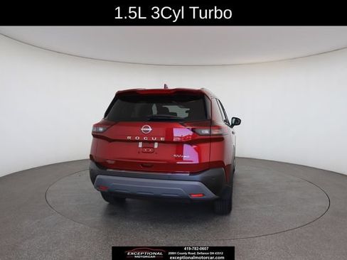 Used 2023 Nissan Rogue SV w/ SV Premium Package AWD/4WD image 16