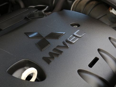 Used 2017 Mitsubishi Outlander Sport SEL image 48