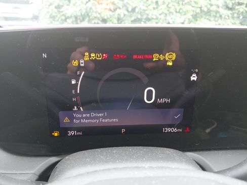 Used 2026 Buick Encore GX Avenir w/ Avenir Technology Package AWD/4WD image 9
