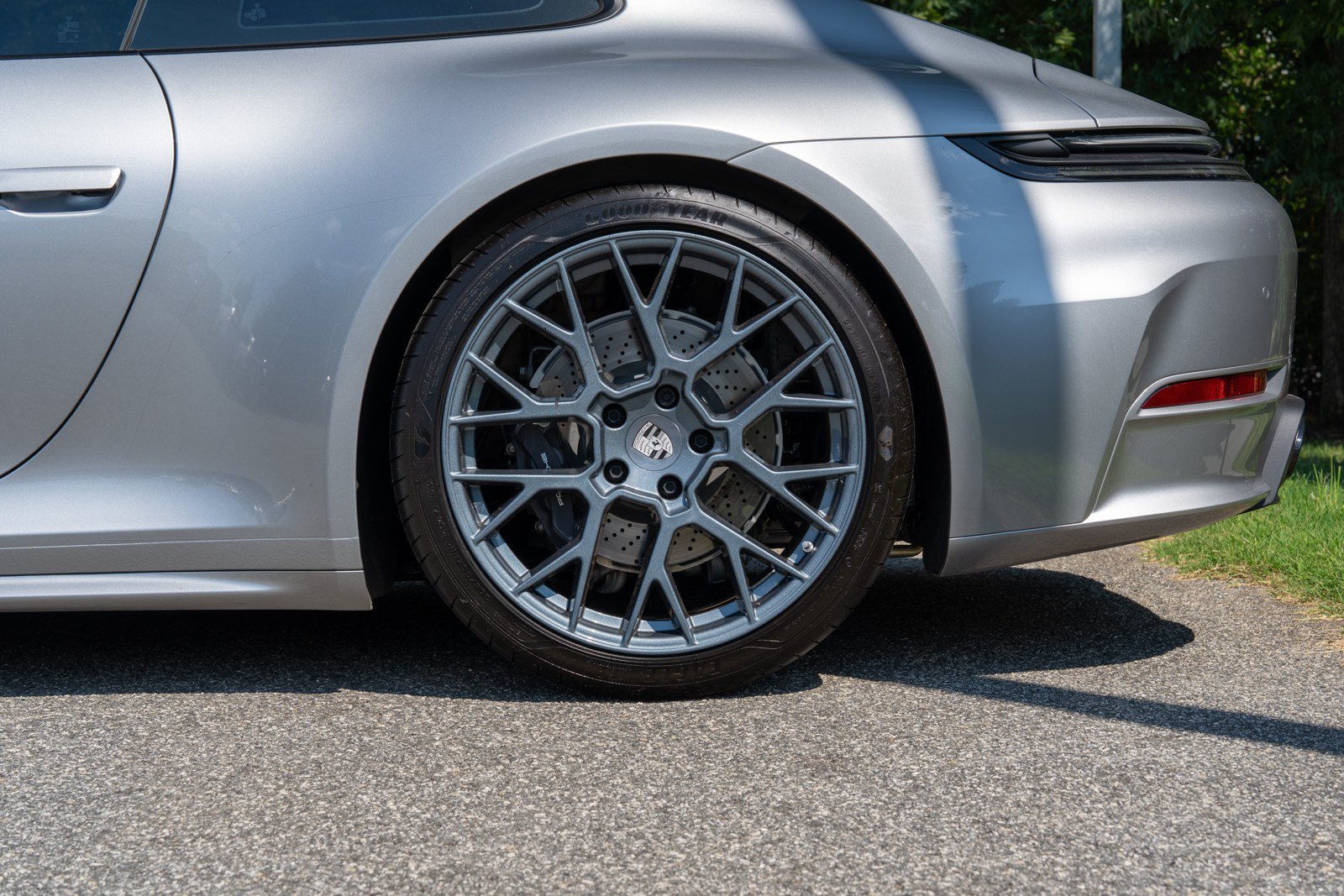 Certified 2026 Porsche 911 Carrera T RWD image 12