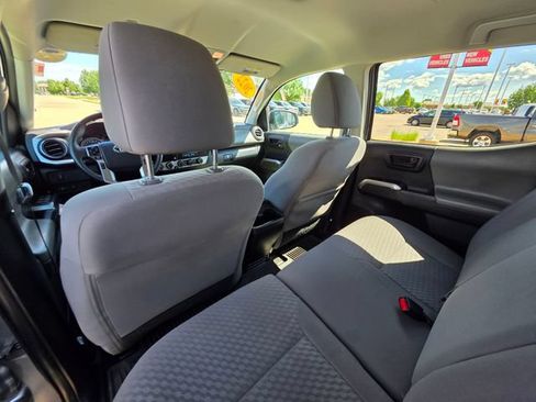 Used 2023 Toyota Tacoma SR5 w/ Technology Package AWD/4WD image 14