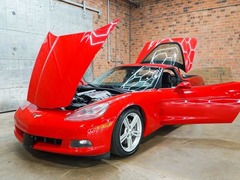 Used 2008 Chevrolet Corvette Coupe RWD image 27